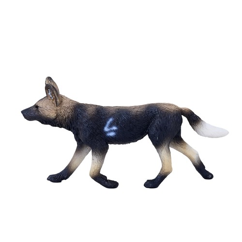 Mojo african hunting dog - african,